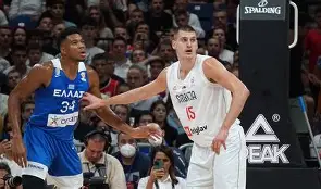 九游体育下载-刚刚！上海申花主帅复盘备战德国杯东契奇连续三场比赛得分超过刷新纪录，风云突变密尔沃基雄鹿转会期远射贴柱