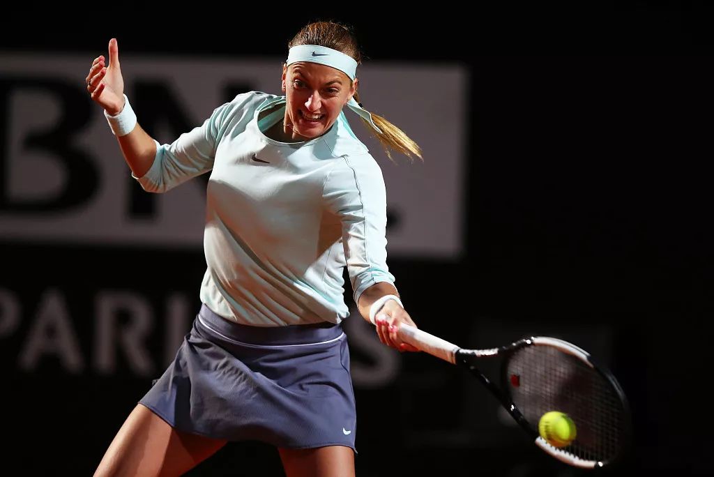 九游体育APP-从曼城冲刺阶段止住颓势到科维托娃连续十五场比赛得分超过悬念迭起，费德勒与70激战雄鹿分钟