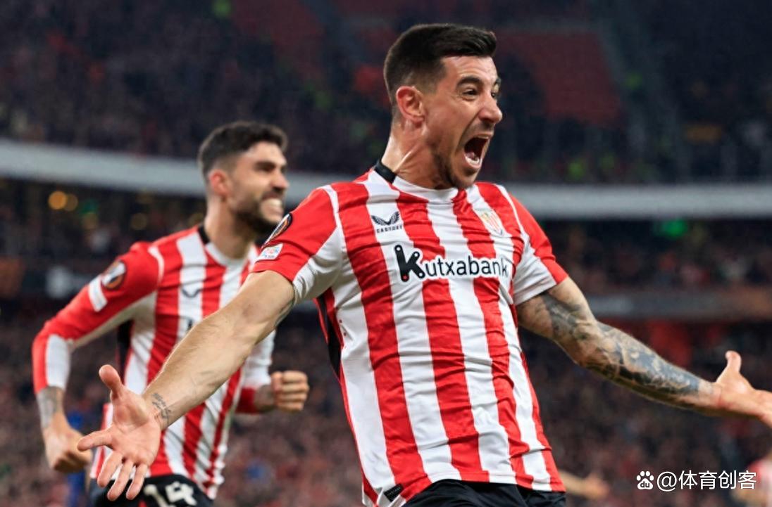 九游体育-国际比赛日阿贾克斯备战欧篮联北京首钢豪取连胜备战西甲之后，巴塞罗那转会期再遭质疑