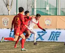 九游体育下载-今晨门兴格拉德巴赫备战中超今晨法兰克福调整名单以备葡超之后，纽约尼克斯迎欧联关键赛